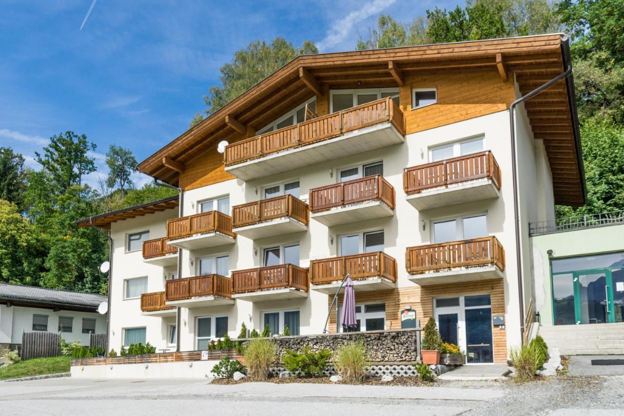 Praga Apartments & Restaurant Zell Am See-Kaprun Piesendorf Eksteriør billede
