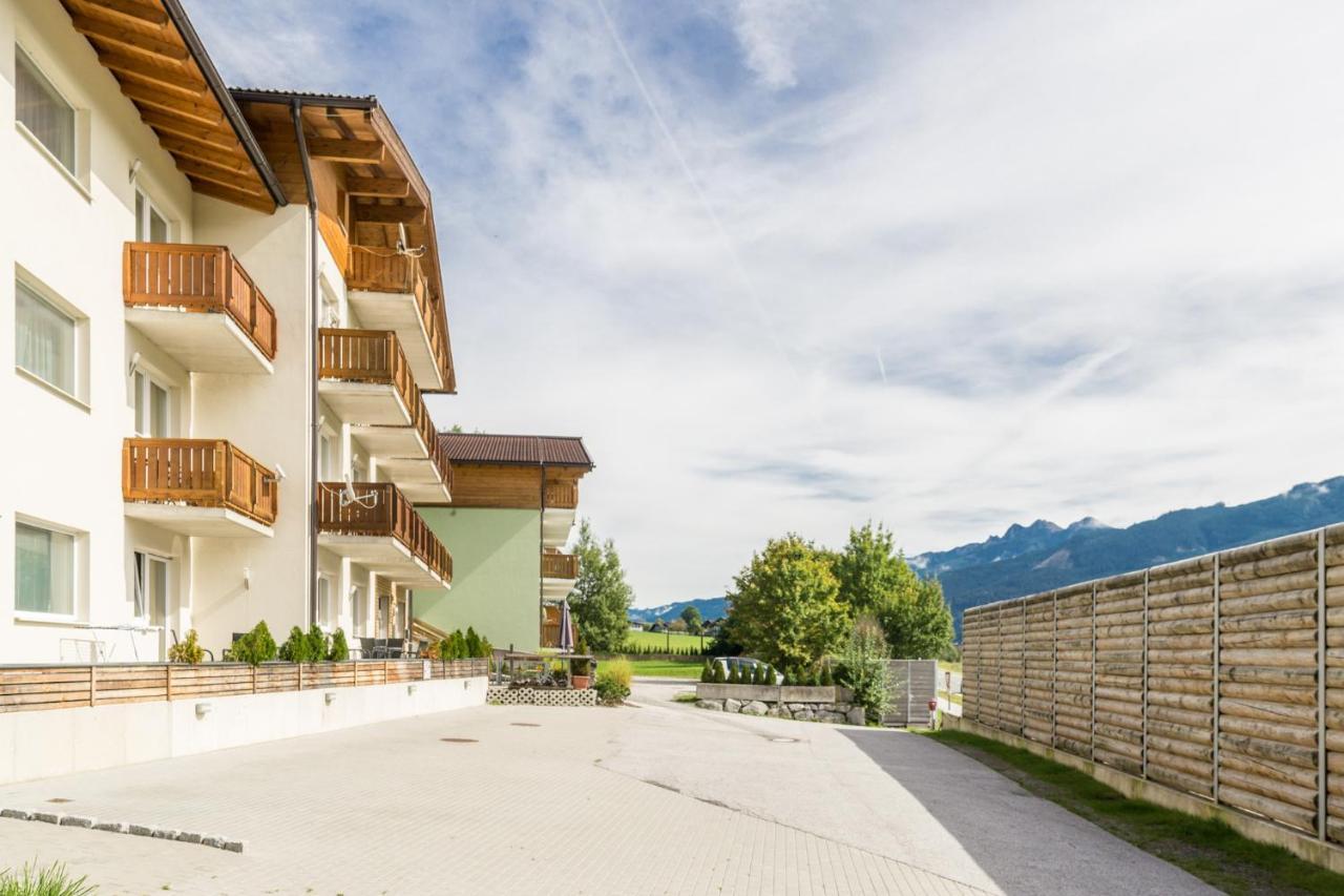 Praga Apartments & Restaurant Zell Am See-Kaprun Piesendorf Eksteriør billede