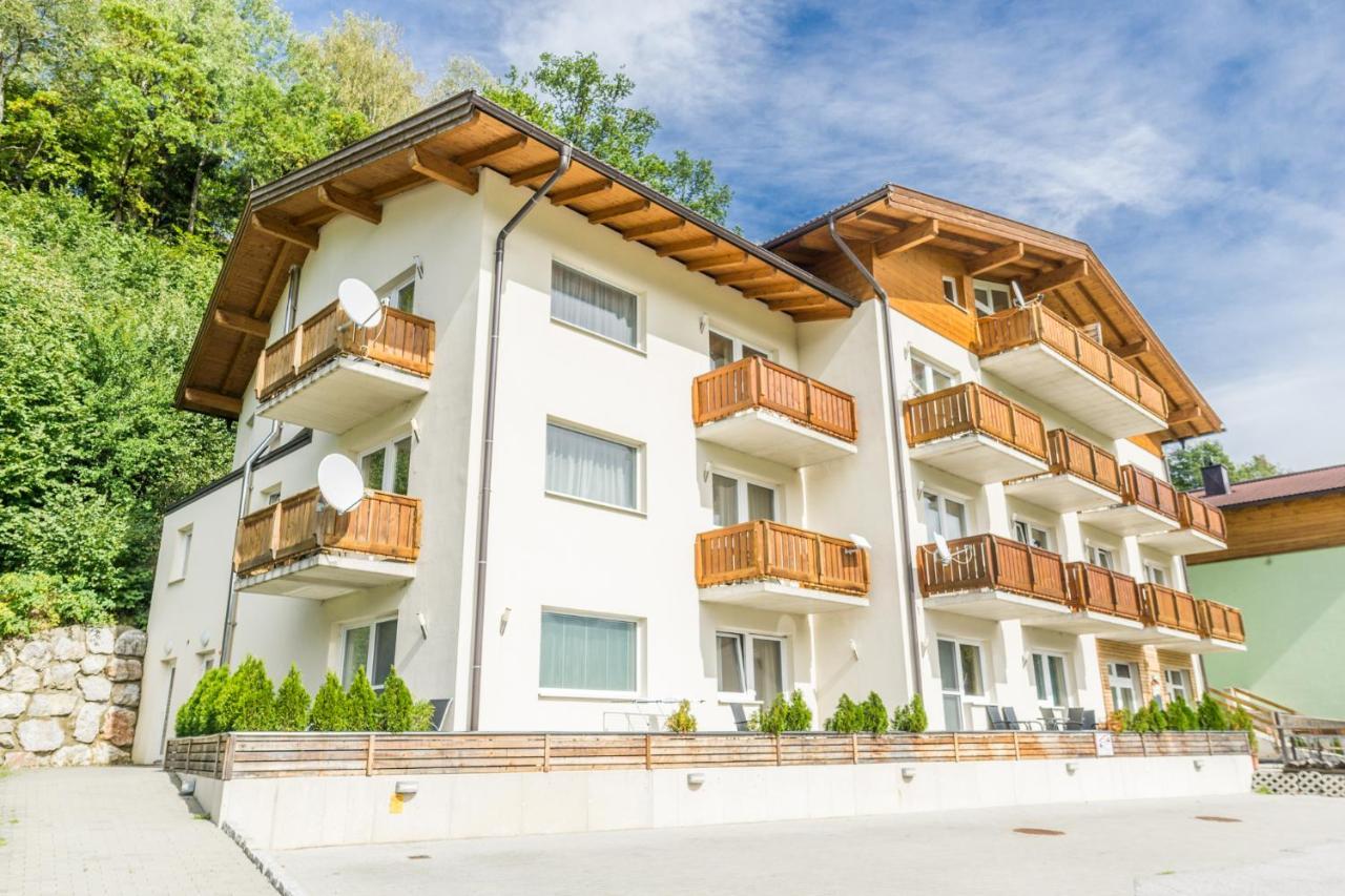 Praga Apartments & Restaurant Zell Am See-Kaprun Piesendorf Eksteriør billede
